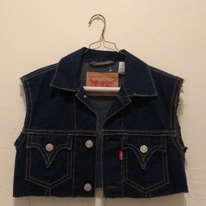 Levi Strauss Cropped Jean Vest